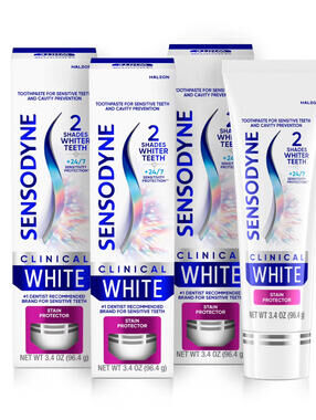Sensodyne Clinical White Toothpaste 3.4 Oz Stain Protector ( 3PACK ) Exp: 8/2027